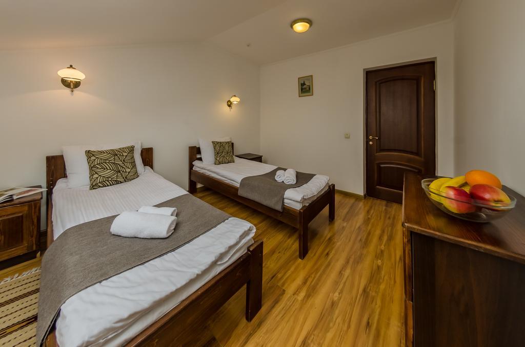 Zimasnow Ski & Spa Club Hotel Bukovel Exterior photo